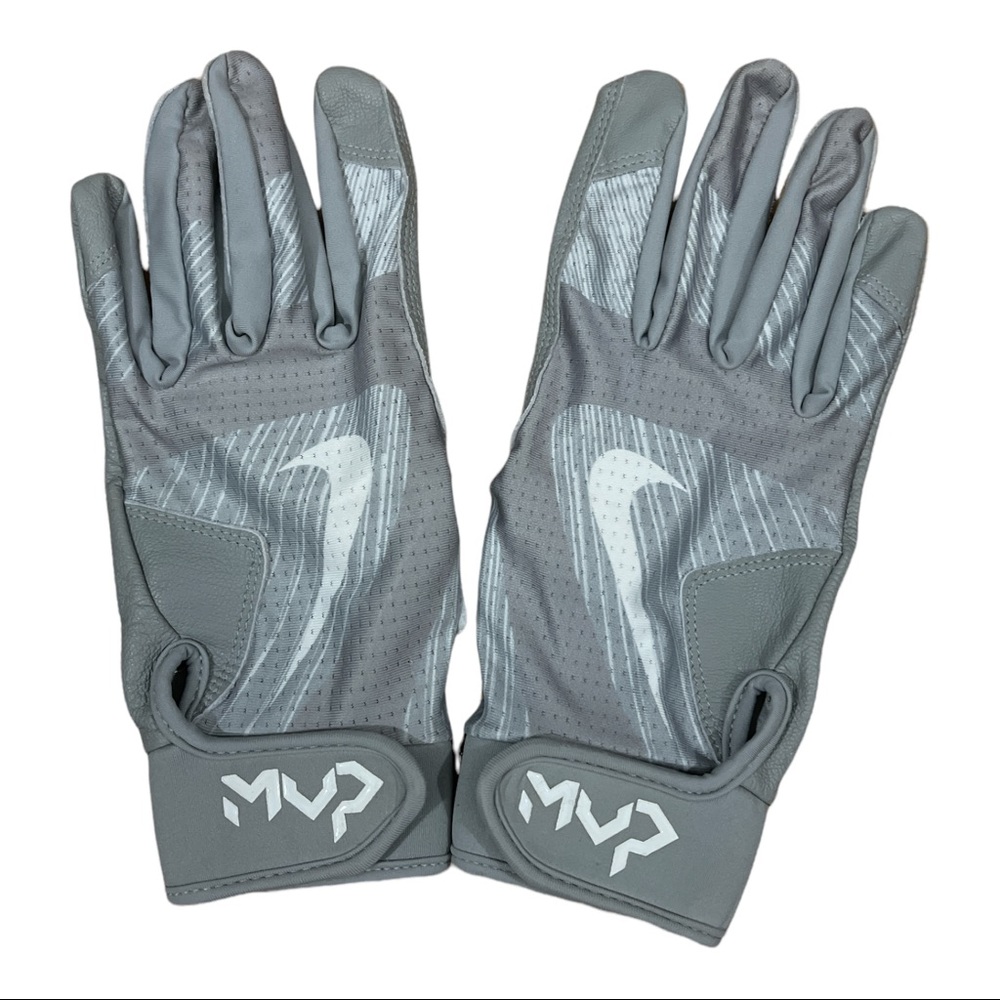 Youth NIKE baseball gloves